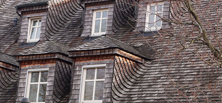 Wood Shakes Roofing Contractors Woodland Hills